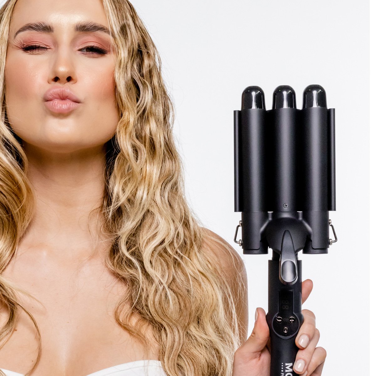 Triple barrel-Bombshell Beach waver